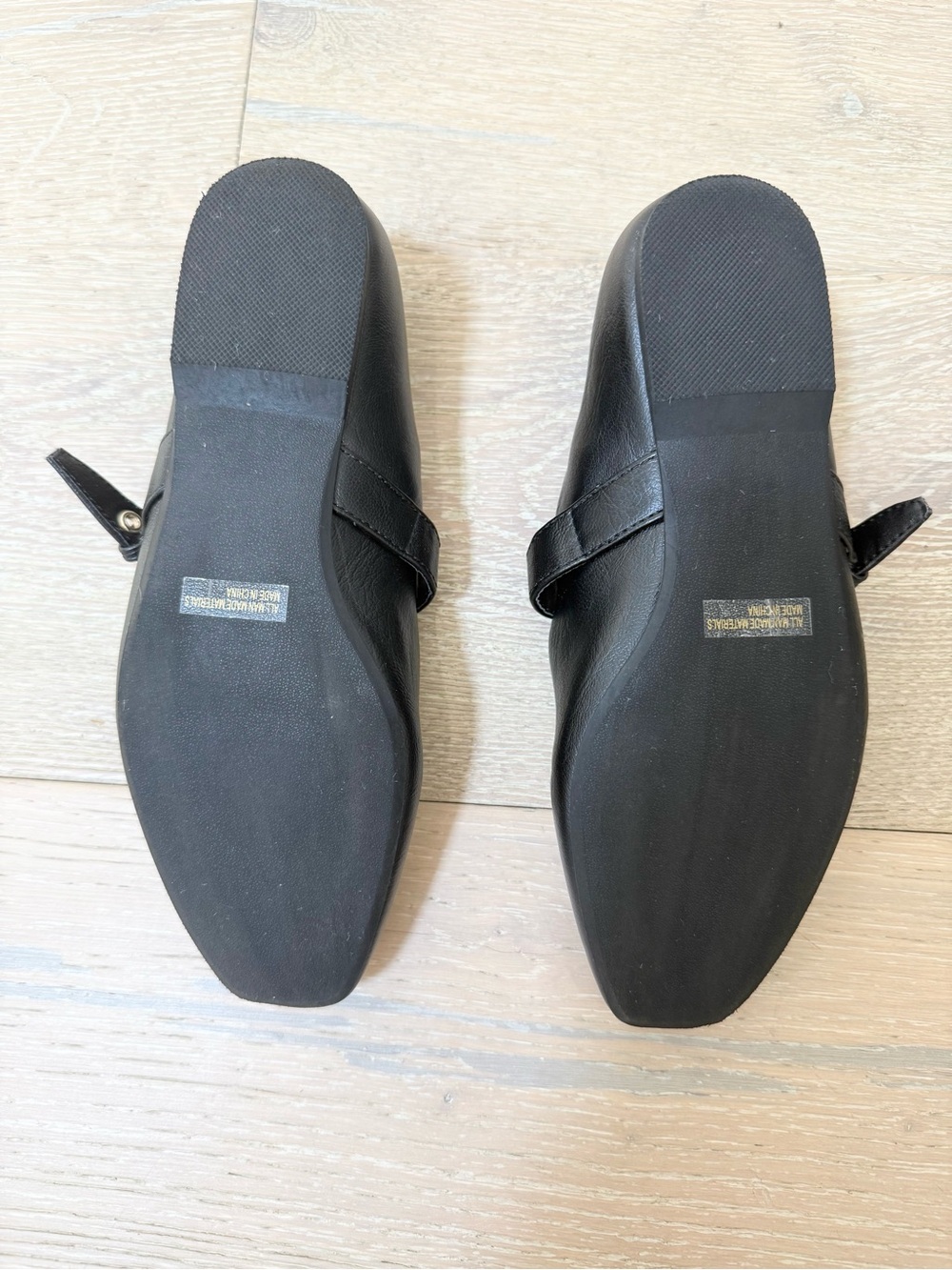 Dolce Vita Mulaney Mary Jane Flat - Picture 4 of 5